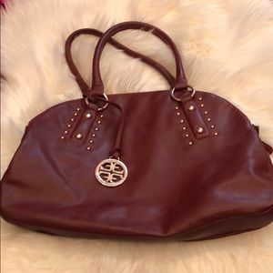 Fergi by Gianni Ferrante! Beautiful burgundy bag